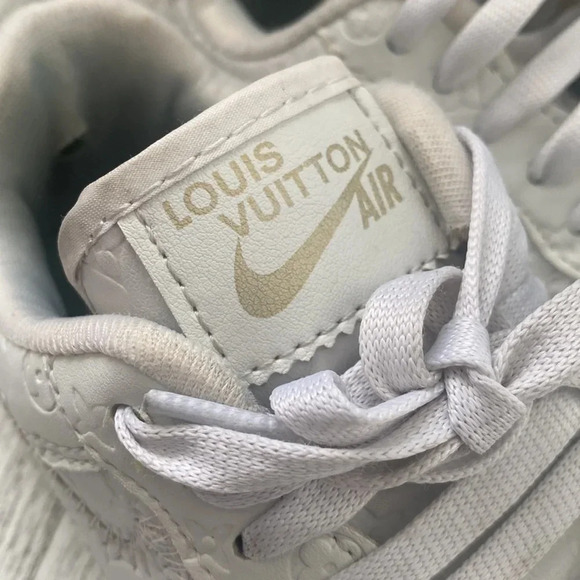 Nike Air Force 1 - Picture 2 of 13